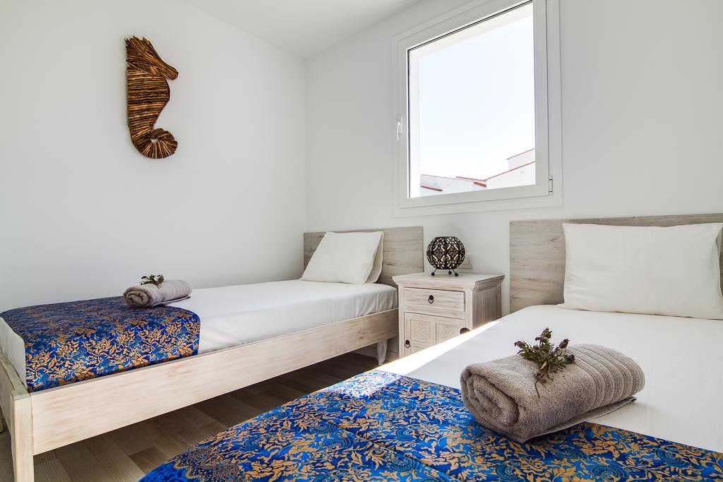 Vista Roses Mar - Villas Batik Luaran gambar